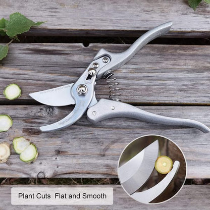 Garden Pruning Shears – Sharp, Durable & Ergonomic.