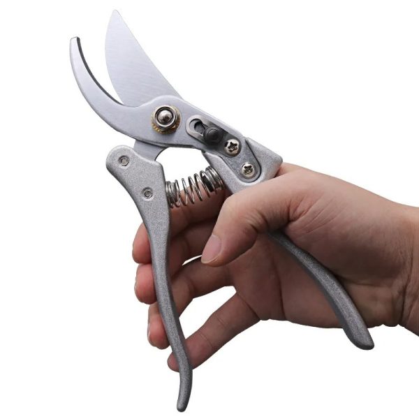 Garden Pruning Shears – Sharp, Durable & Ergonomic.