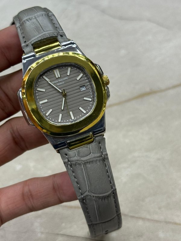 Patek Philippe Nautilus 8044 – Grey Gold Tone | 3atm Water Resistant Luxury Watch Without Box